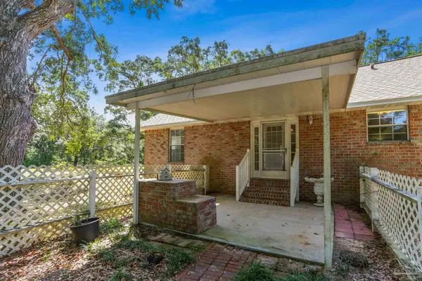 $1,100,000 | 939 Avalon Boulevard, Milton, FL 32583