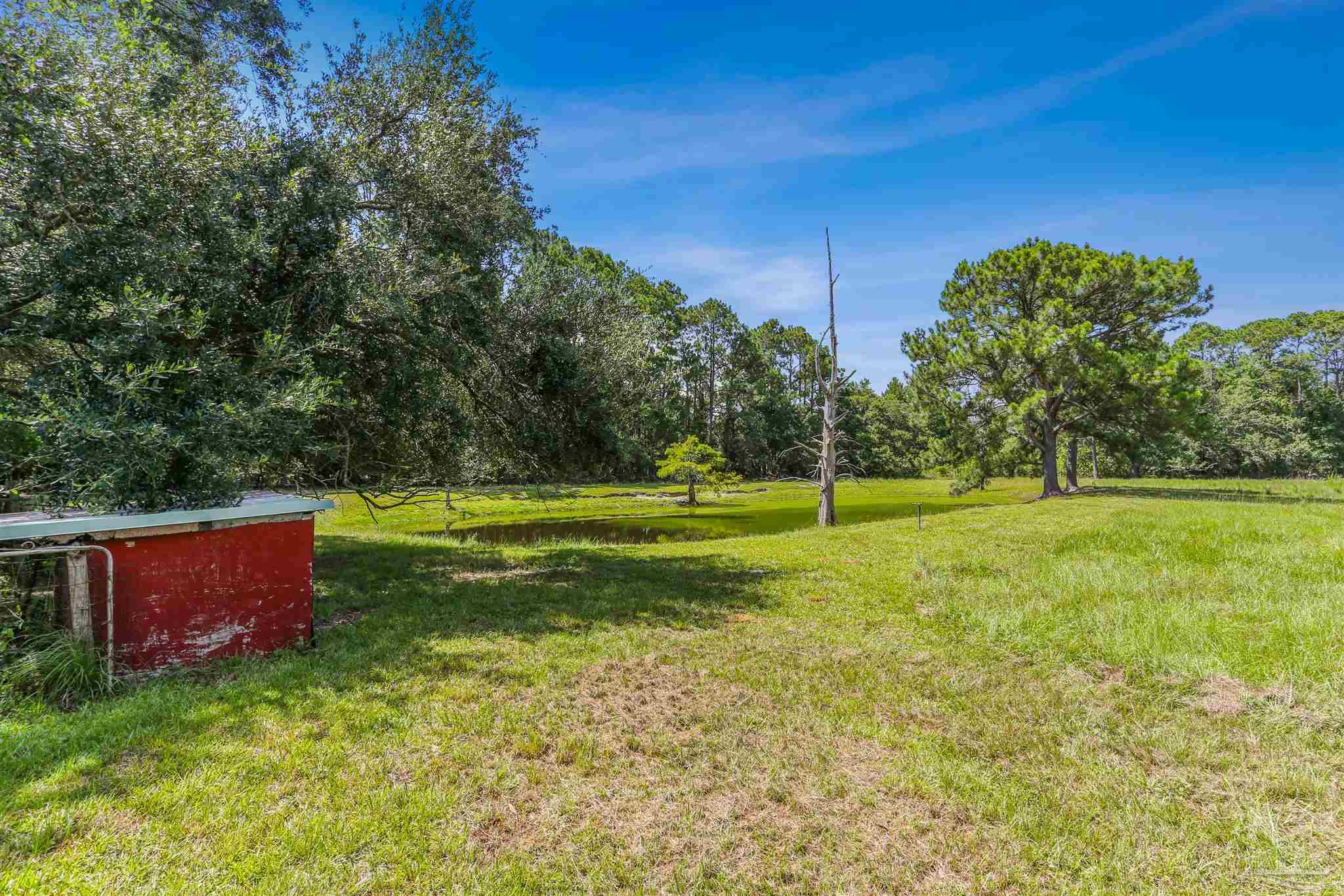 939 Avalon Boulevard Milton, FL 32583 - Photo 51 of 56