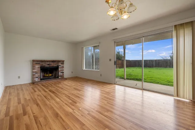 $419,000 | 538 Chesterfield Drive, Patterson, CA 95363