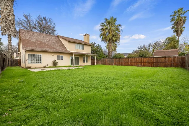 $419,000 | 538 Chesterfield Drive, Patterson, CA 95363