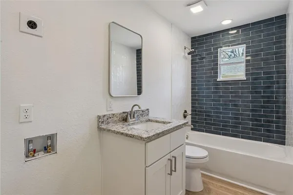 $209,000 | 2204 Suanee Avenue, Eustis, FL 32726