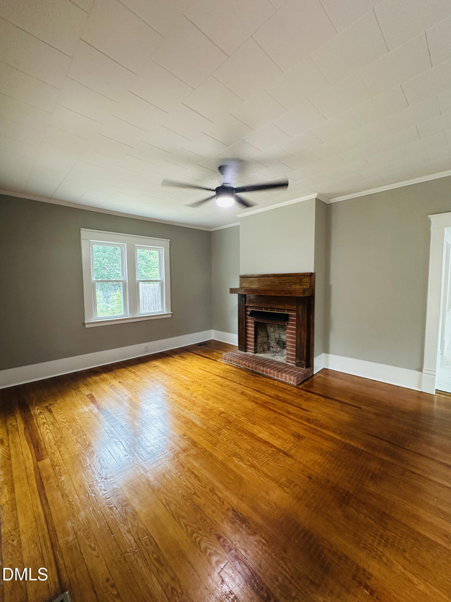 219 Barnett Avenue Roxboro, NC 27573 - Photo 9 of 37