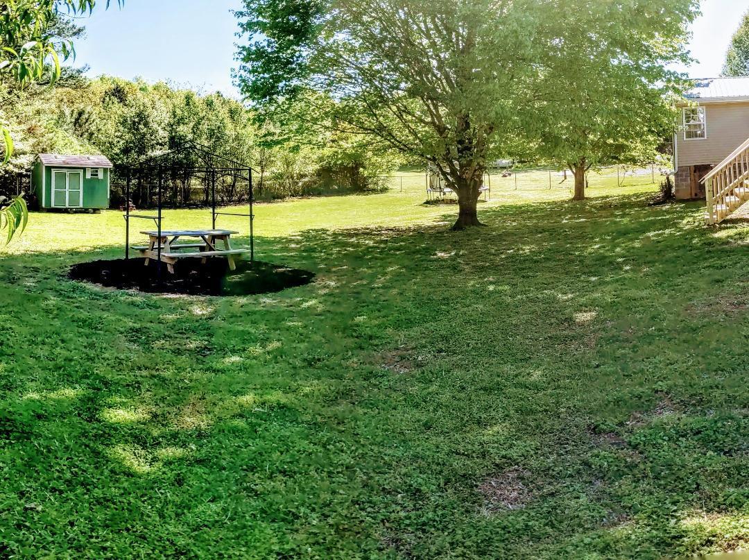490 Glenlock Road Sweetwater, TN 37874 - Photo 23 of 27 Back yard