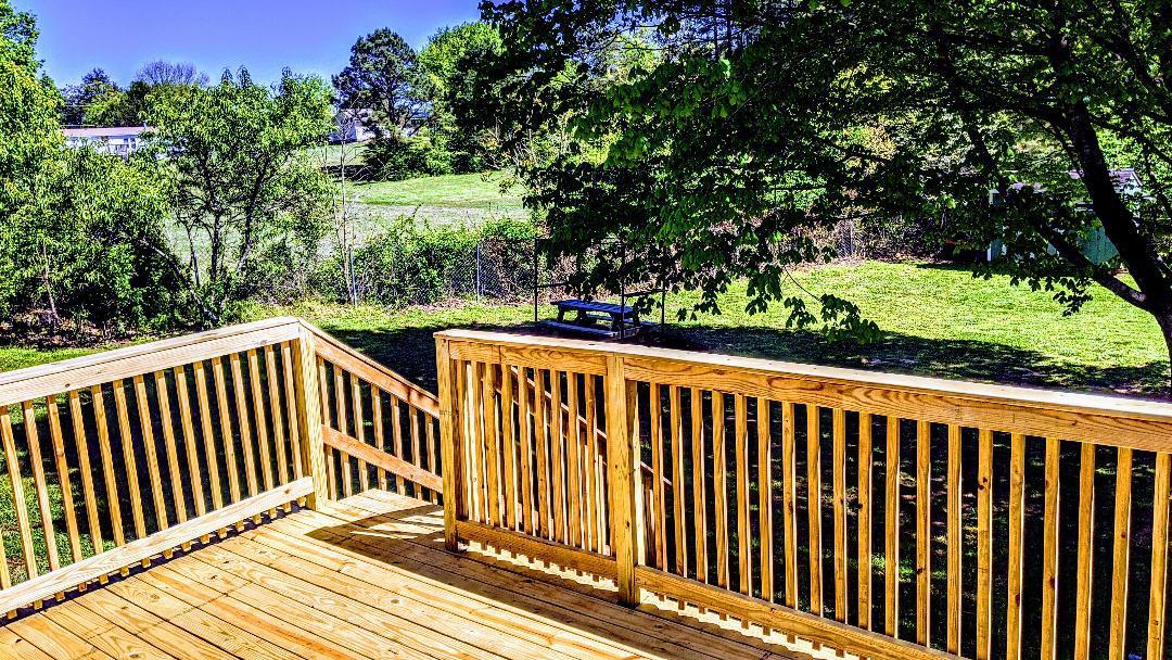 490 Glenlock Road Sweetwater, TN 37874 - Photo 26 of 27 Back deck