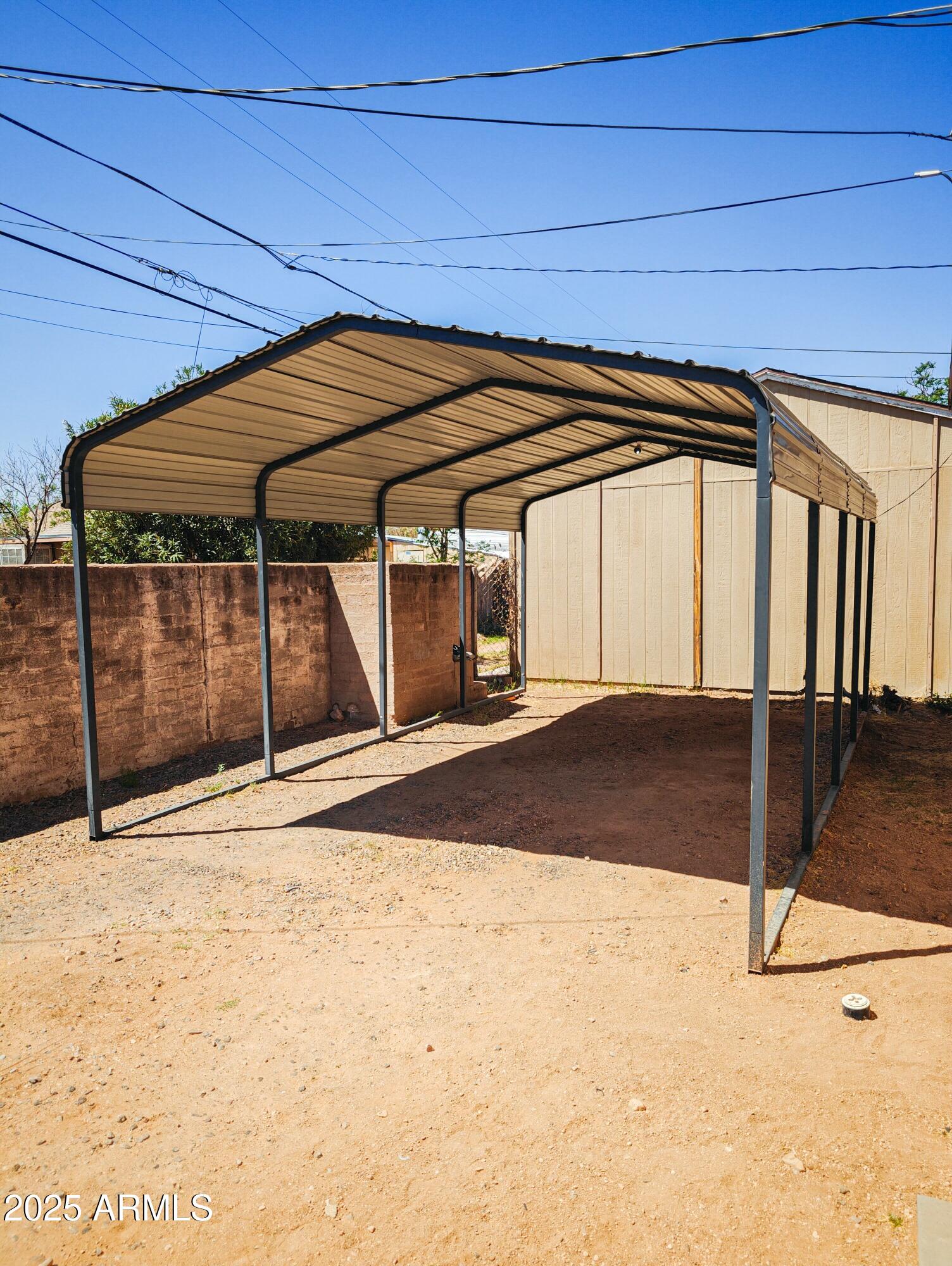 750 A Avenue Douglas, AZ 85607 - Photo 9 of 19 a view of a garage