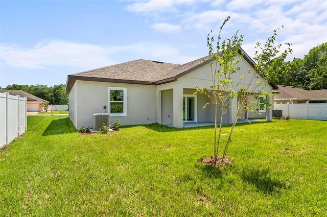 $1,800 | 32 Louisville Drive, Unit A, Palm Coast, FL 32137