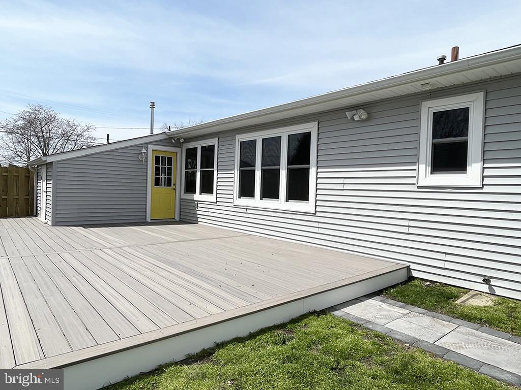 23 Gulph Mill Road Somers Point, NJ 08244 - Photo 10 of 17