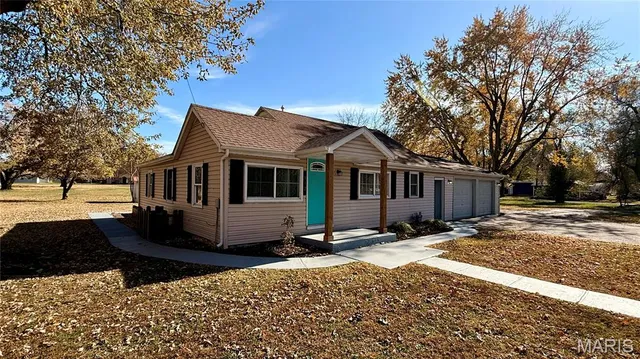 $150,000 | 912 South Walnut Street, Litchfield, IL 62056