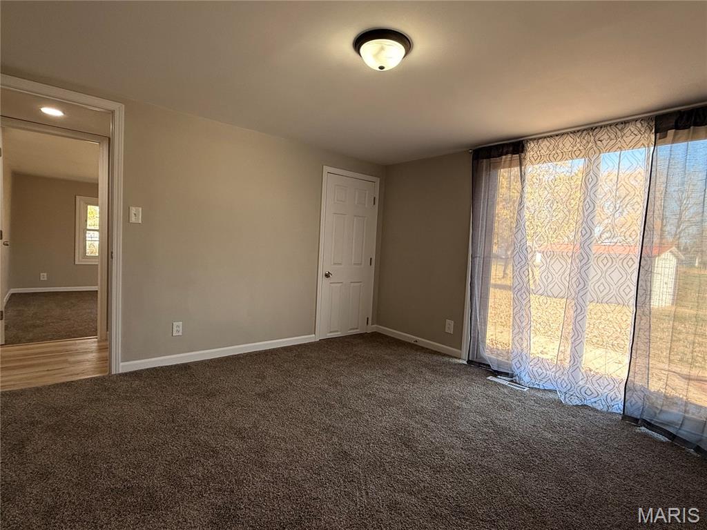 912 South Walnut Street Litchfield, IL 62056 - Photo 13 of 26