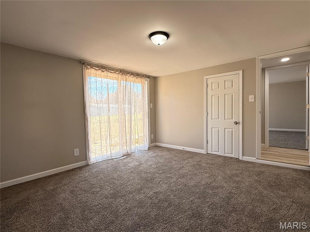 912 South Walnut Street Litchfield, IL 62056 - Photo 14 of 26