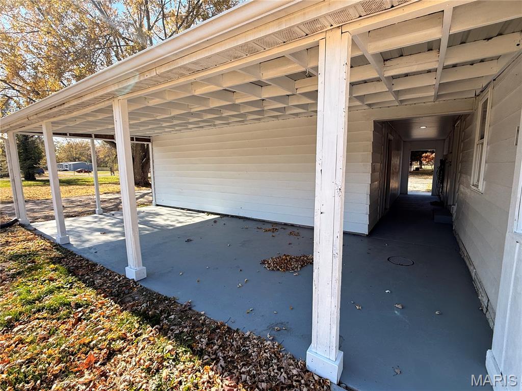 912 South Walnut Street Litchfield, IL 62056 - Photo 24 of 26