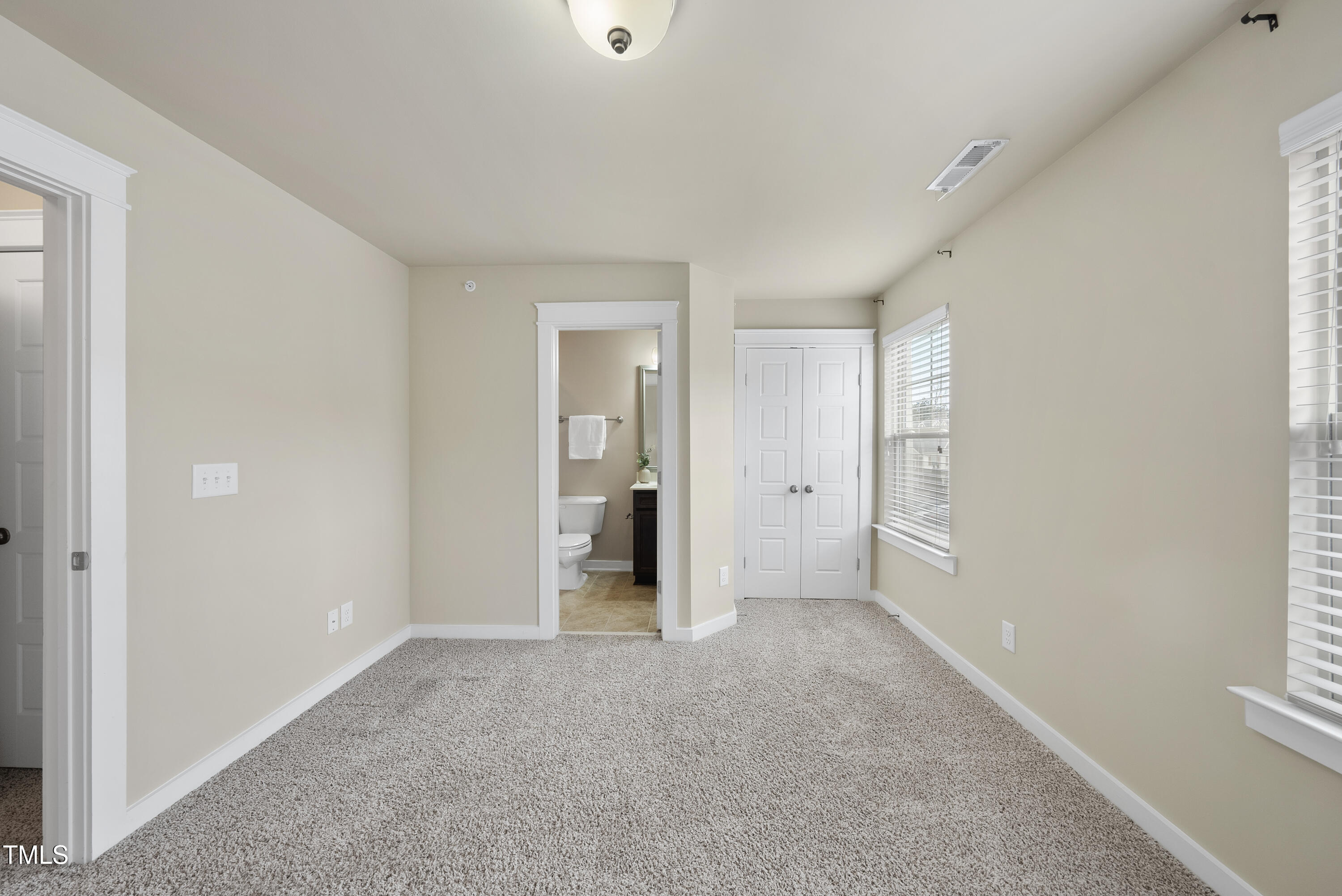 6422 Swatner Drive Raleigh, NC 27612 - Photo 24 of 32 DSC03706