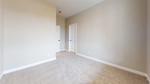 $484,900 | 2628 Southwest Sherwood Park Drive, Topeka, KS 66614