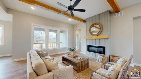 $484,900 | 2628 Southwest Sherwood Park Drive, Topeka, KS 66614