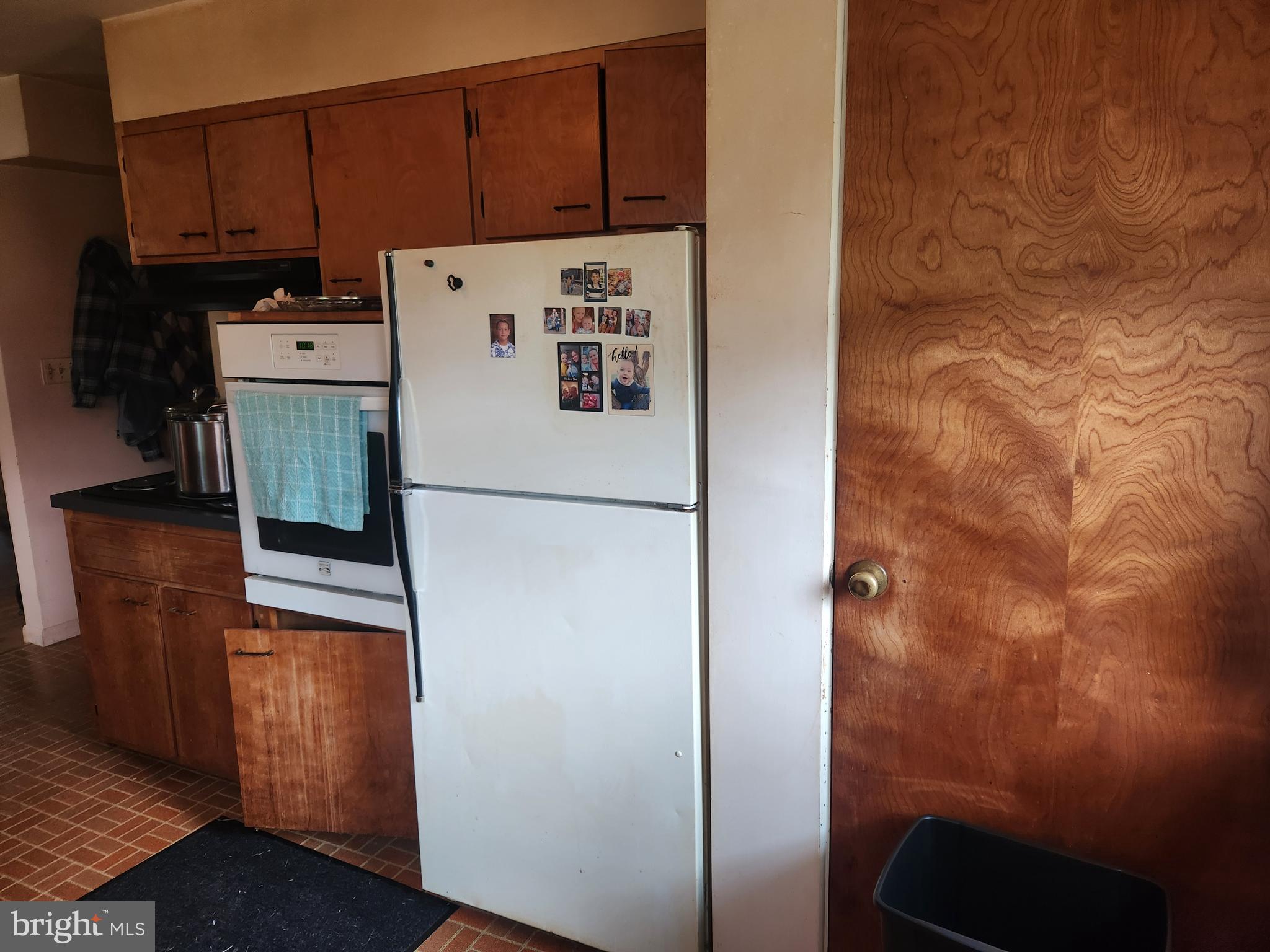 32 Bachmanville Road Hershey, PA 17033 - Photo 14 of 25 a white refrigerator freezer sitting inside of a kitchen