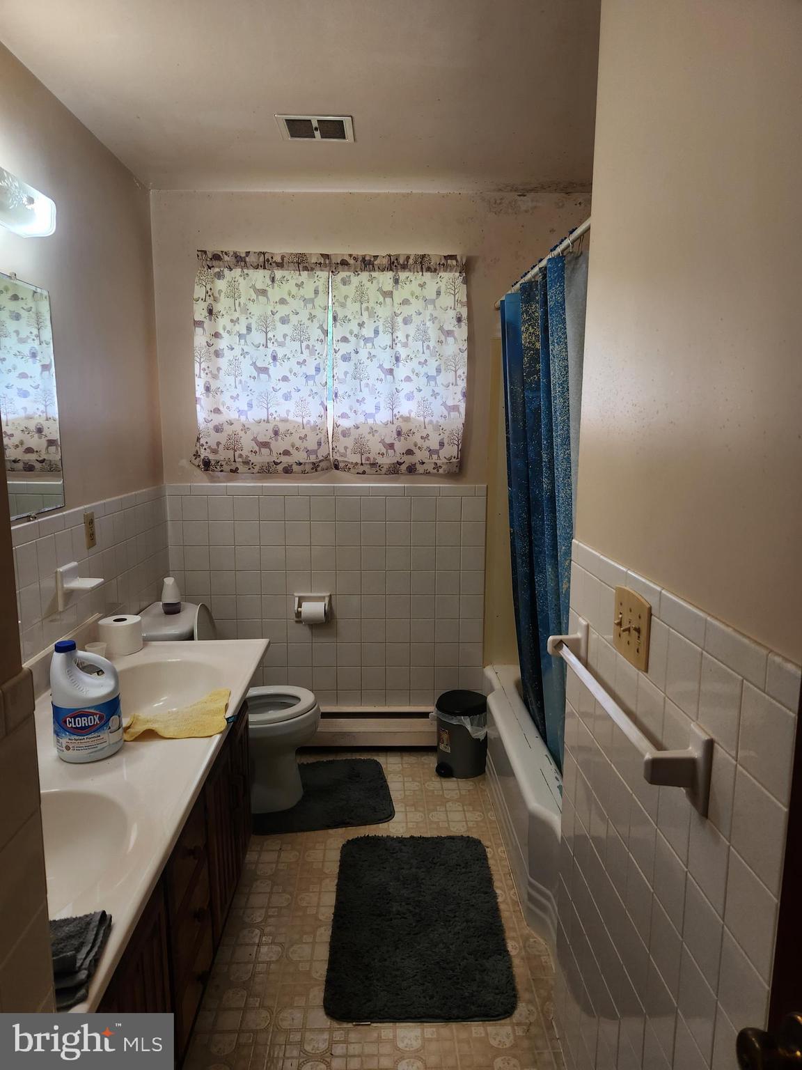 32 Bachmanville Road Hershey, PA 17033 - Photo 18 of 25 a bathroom with a sink a toilet and a window