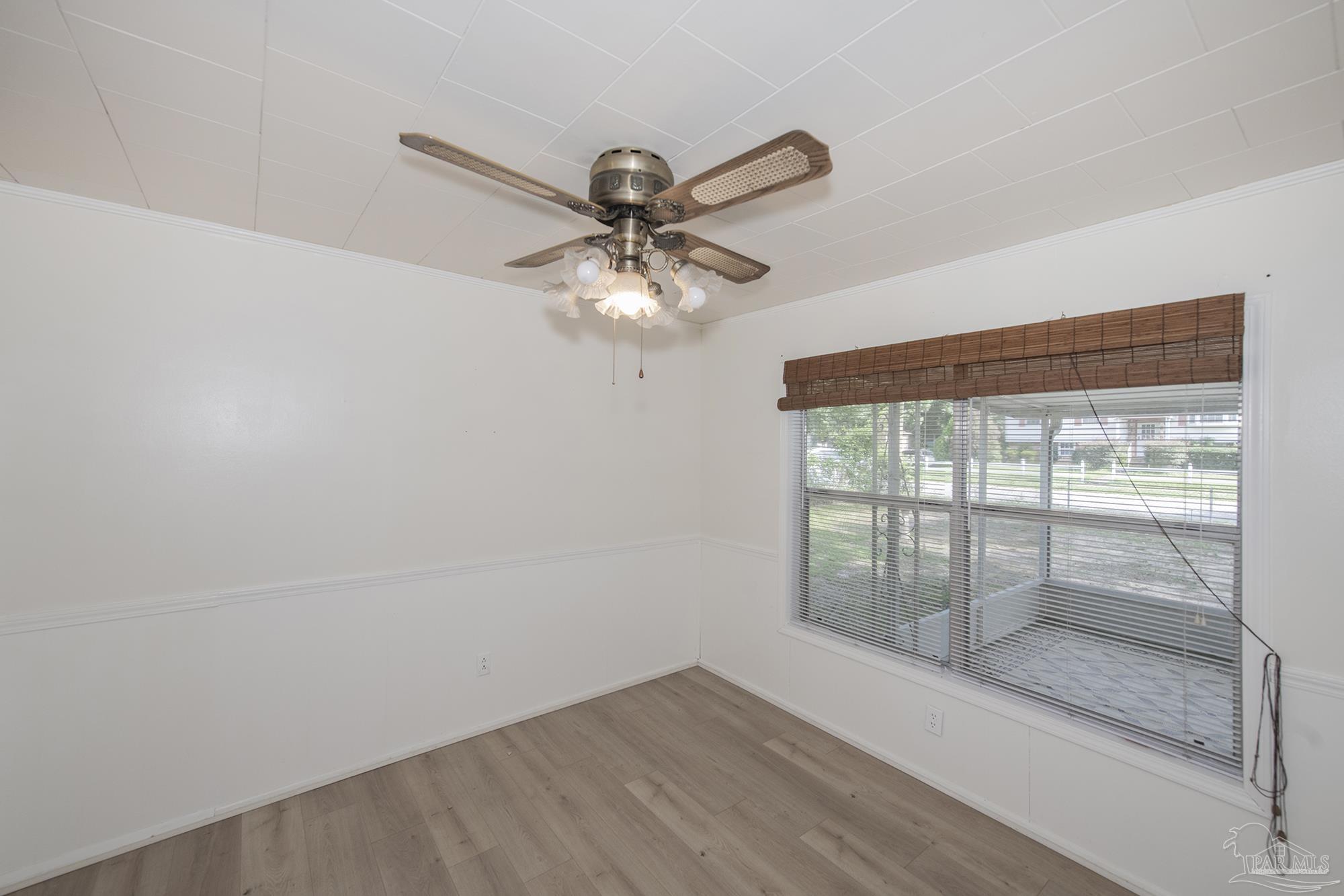 6659 Sanders Street Milton, FL 32570 - Photo 9 of 31