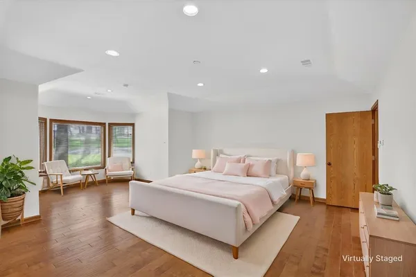 $1,295,000 | 1607 North Main Street, Euless, TX 76039