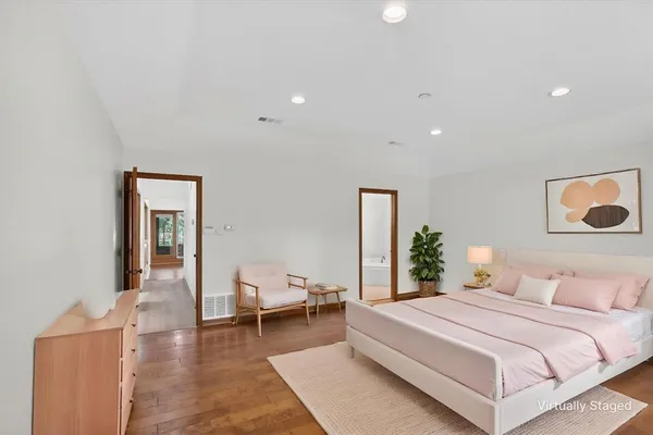 $1,295,000 | 1607 North Main Street, Euless, TX 76039