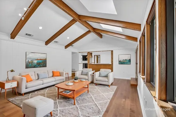 $1,295,000 | 1607 North Main Street, Euless, TX 76039