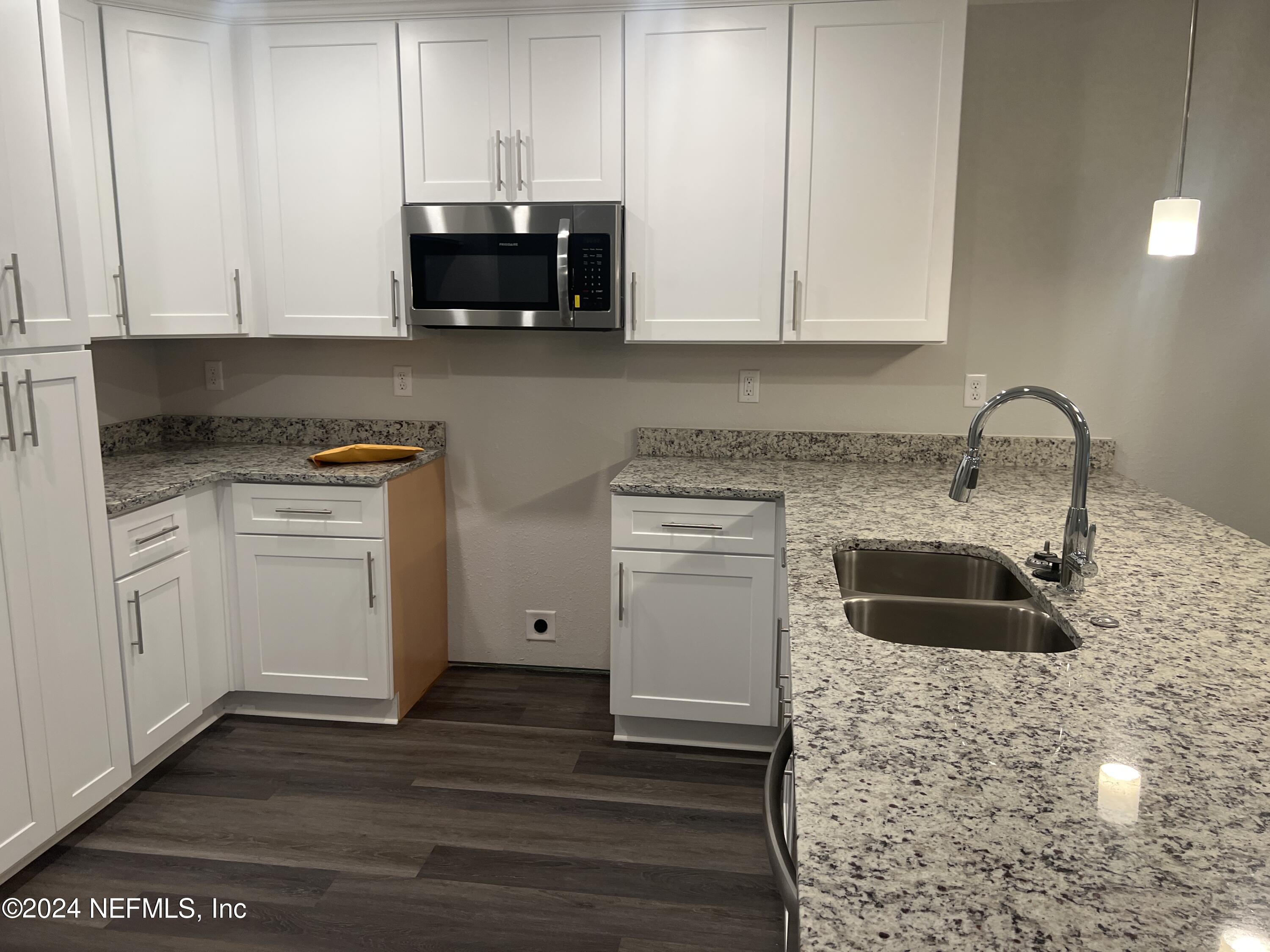 54 Clark Road Jacksonville, FL 32218 - Photo 5 of 15 IMG_2369
