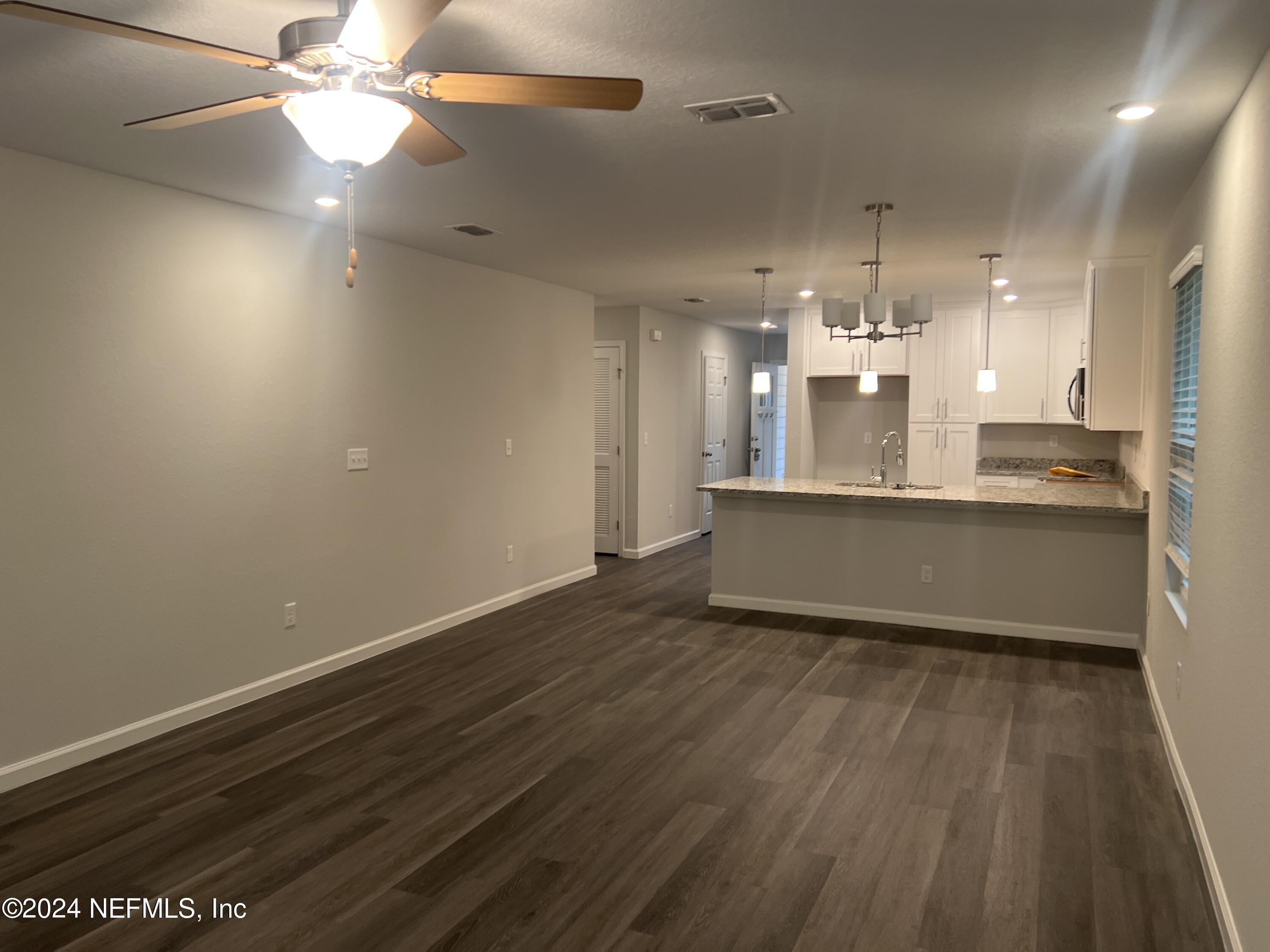 54 Clark Road Jacksonville, FL 32218 - Photo 7 of 15 IMG_2371