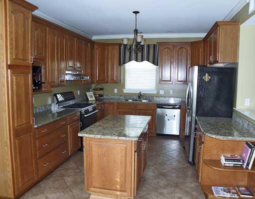 175 Colony Road Belle Chasse, LA 70037 - Photo 8 of 25 Gallery Image 8