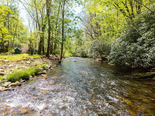 $349,900 | 463 Slate Stone Lane, Hayesville, NC 28904