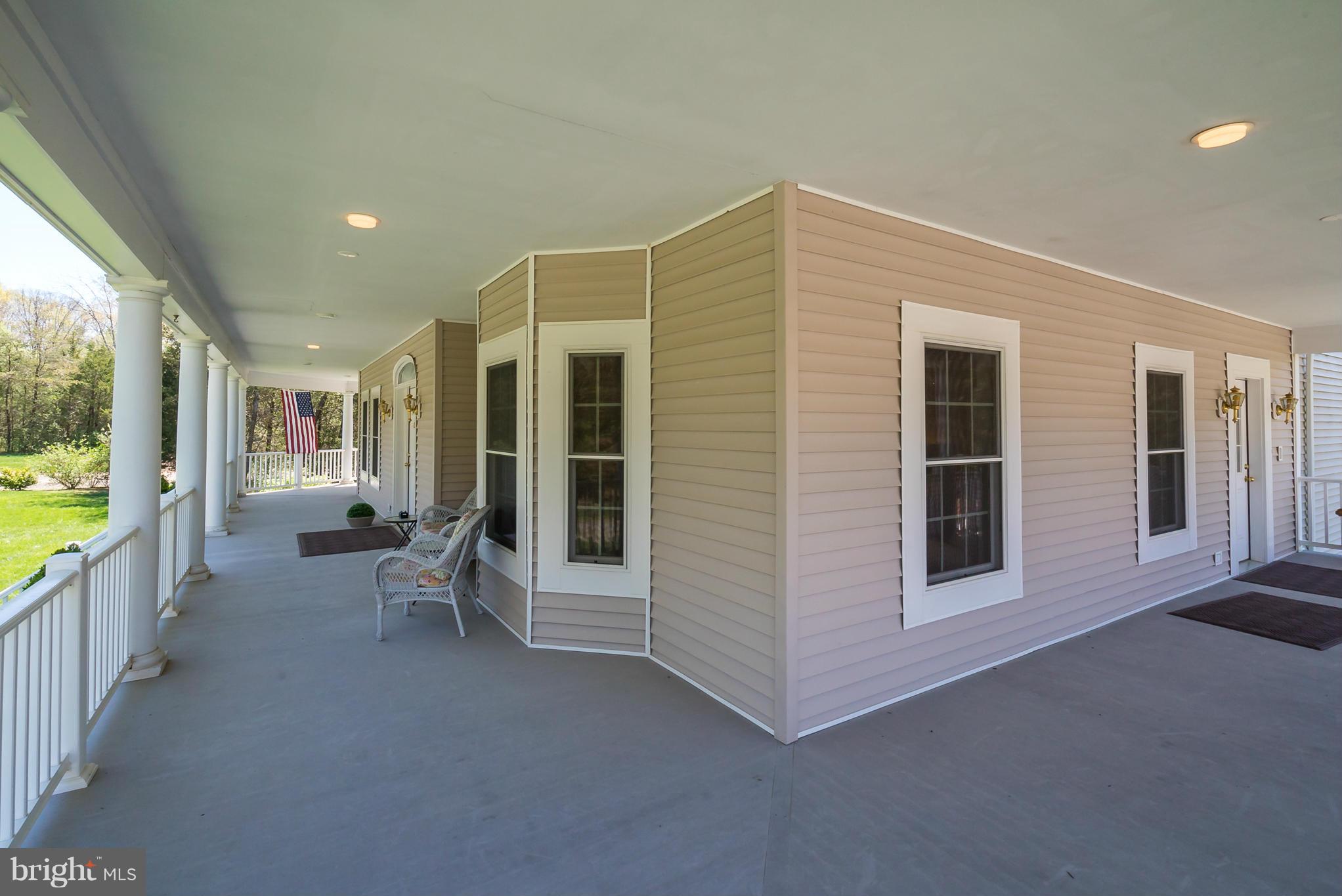 16527 Gaines Road Broad Run, VA 20137 - Photo 2 of 29 Exterior (Front)