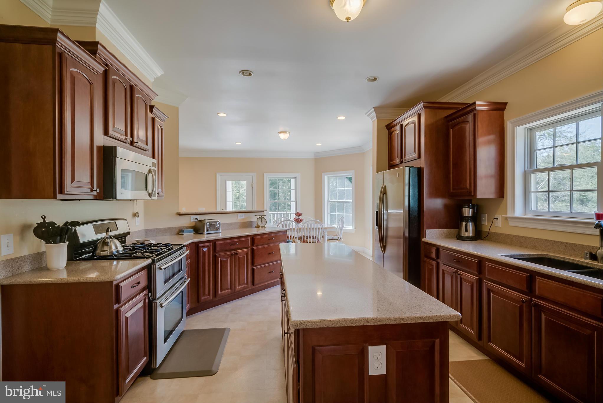 16527 Gaines Road Broad Run, VA 20137 - Photo 14 of 29 Kitchen