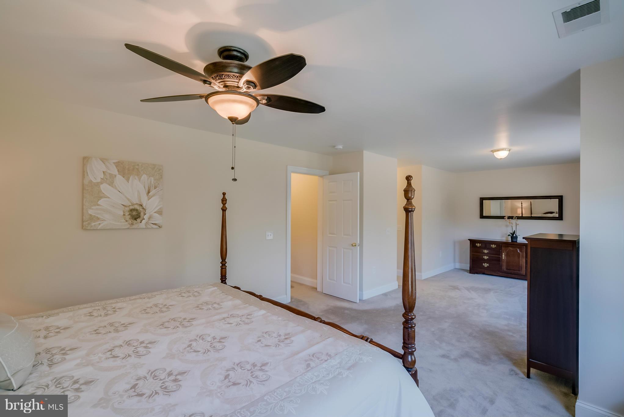 16527 Gaines Road Broad Run, VA 20137 - Photo 20 of 29 Bedroom