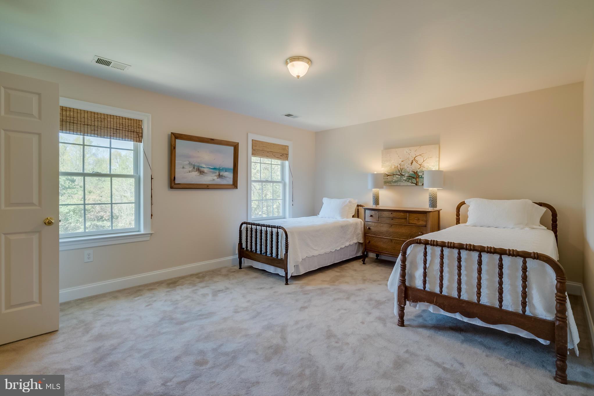 16527 Gaines Road Broad Run, VA 20137 - Photo 22 of 29 Bedroom