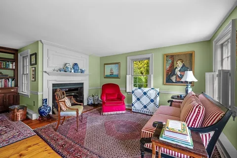 $1,795,000 | 27 Waldron Street, Marblehead, MA 01945