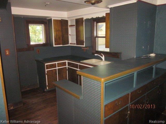 1830 East Long Lake Road Troy, MI 48085 - Photo 3 of 10 2013-10-02 09.07.04.jpg