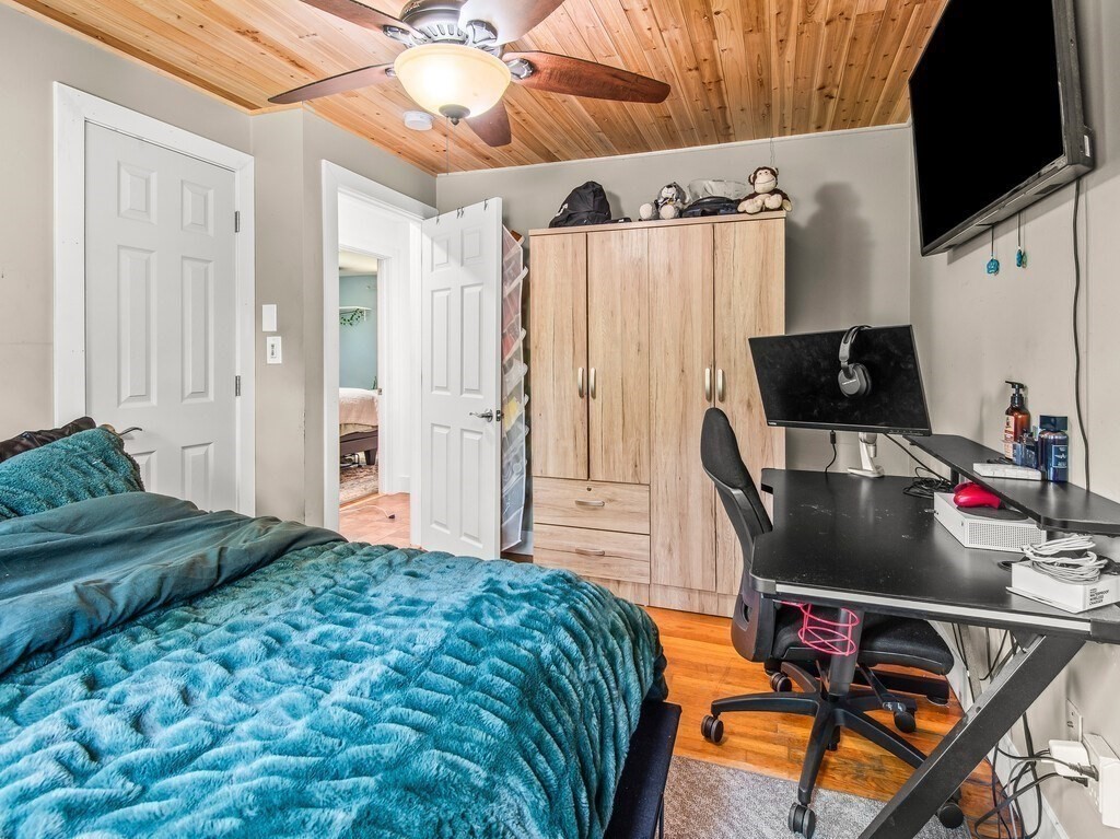 31 Leno Road Holland, MA 01521 - Photo 16 of 30