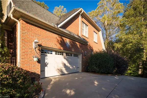 $750,000 | 159 South Madera Drive, Mocksville, NC 27028