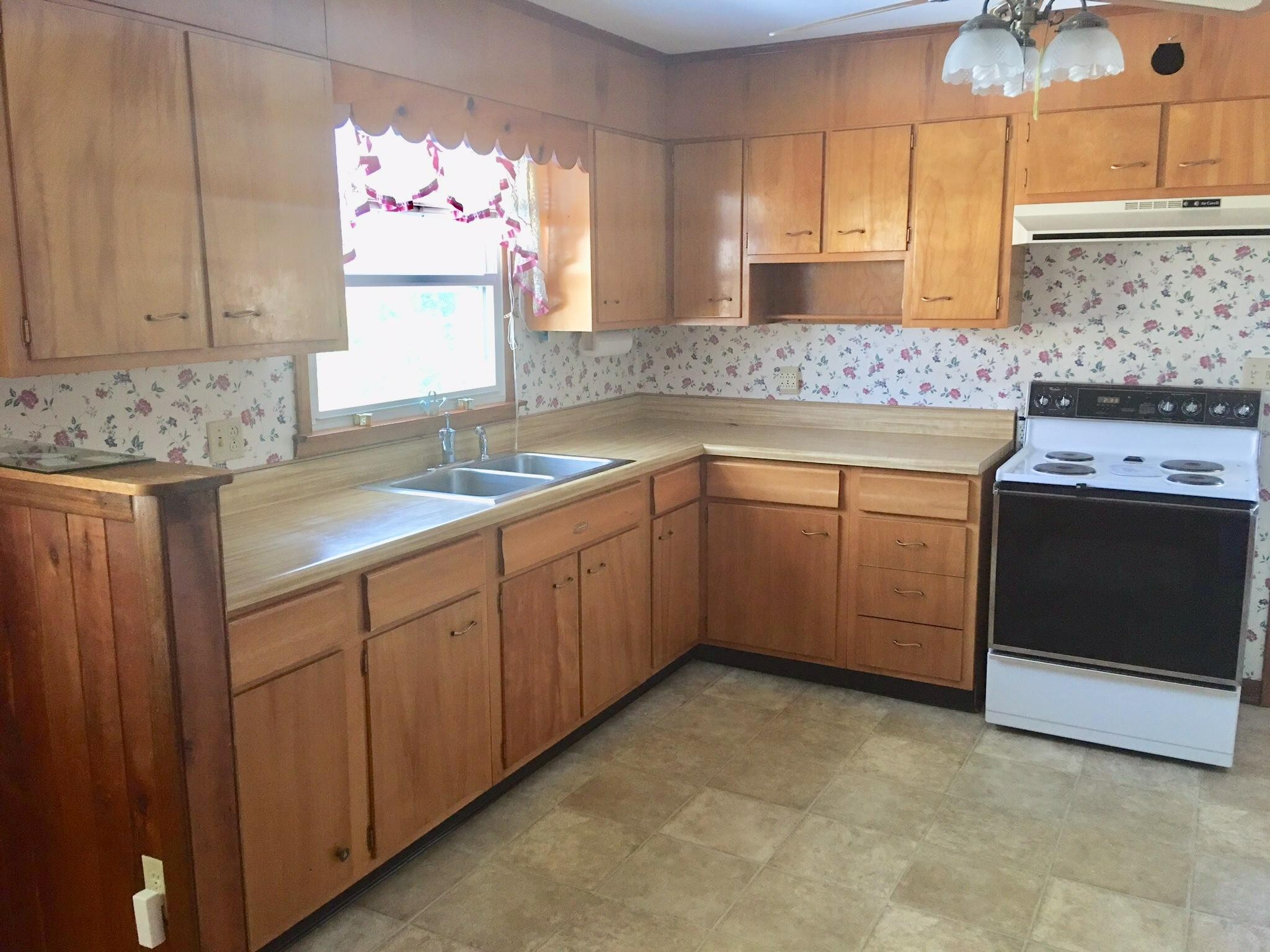 3308 Hazelwood Road Knoxville, TN 37921 - Photo 6 of 17 Gallery Image 6