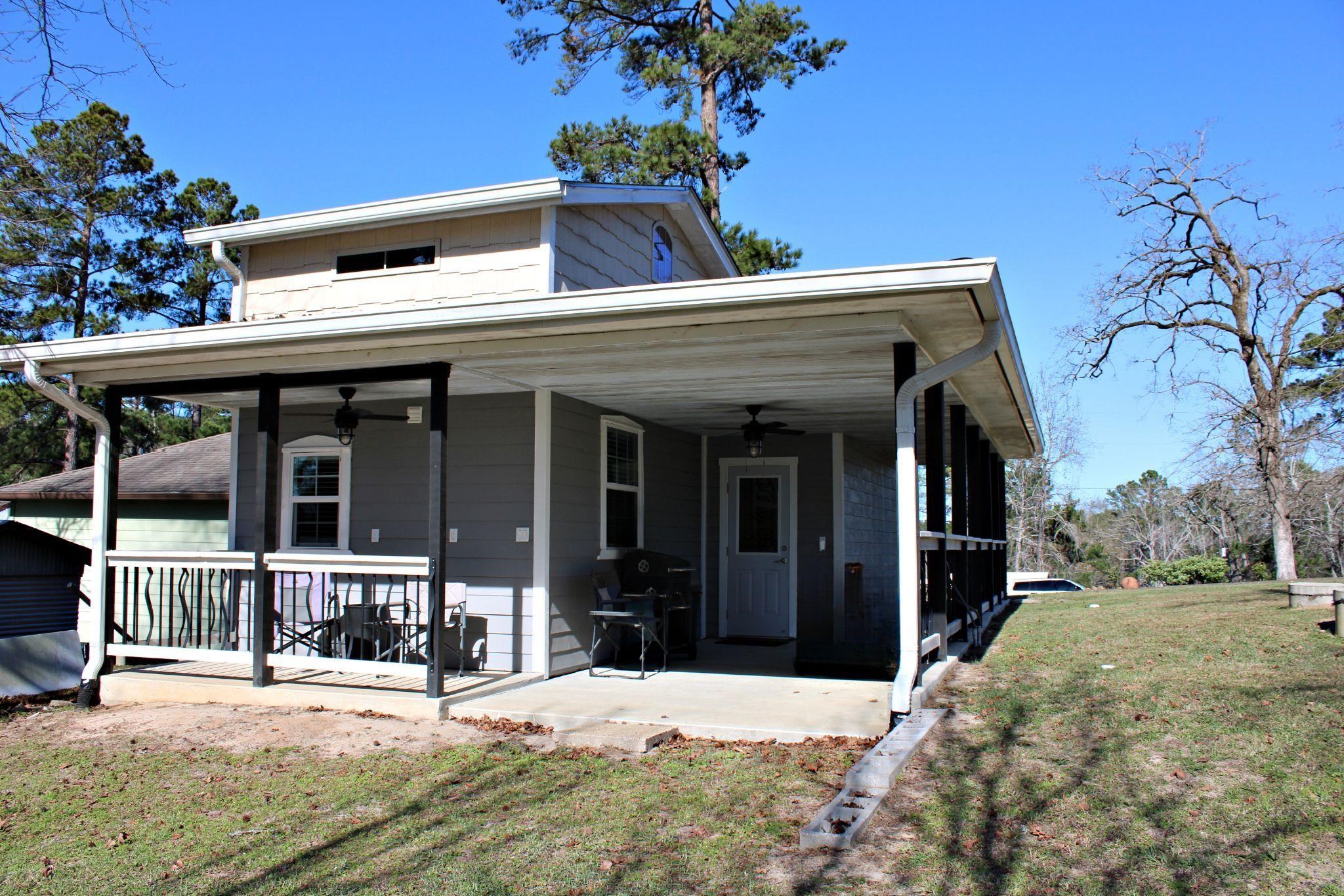 140 East Ridgecrest Drive Hemphill, TX 75948 - Photo 2 of 8