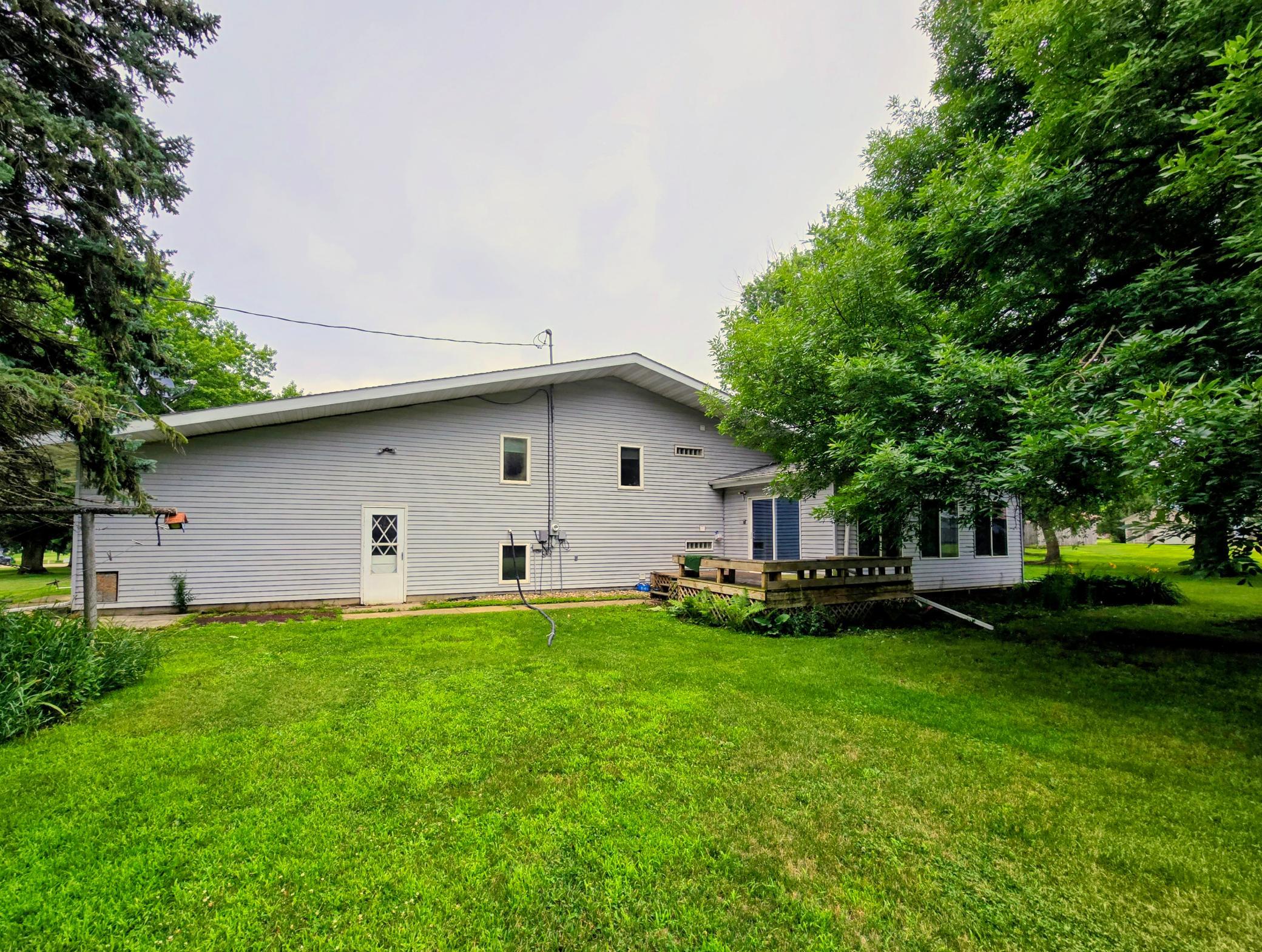 1120 8th Avenue Southwest Pipestone, MN 56164 - Photo 46 of 53