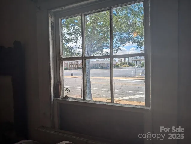 a view of a window in an empty room
