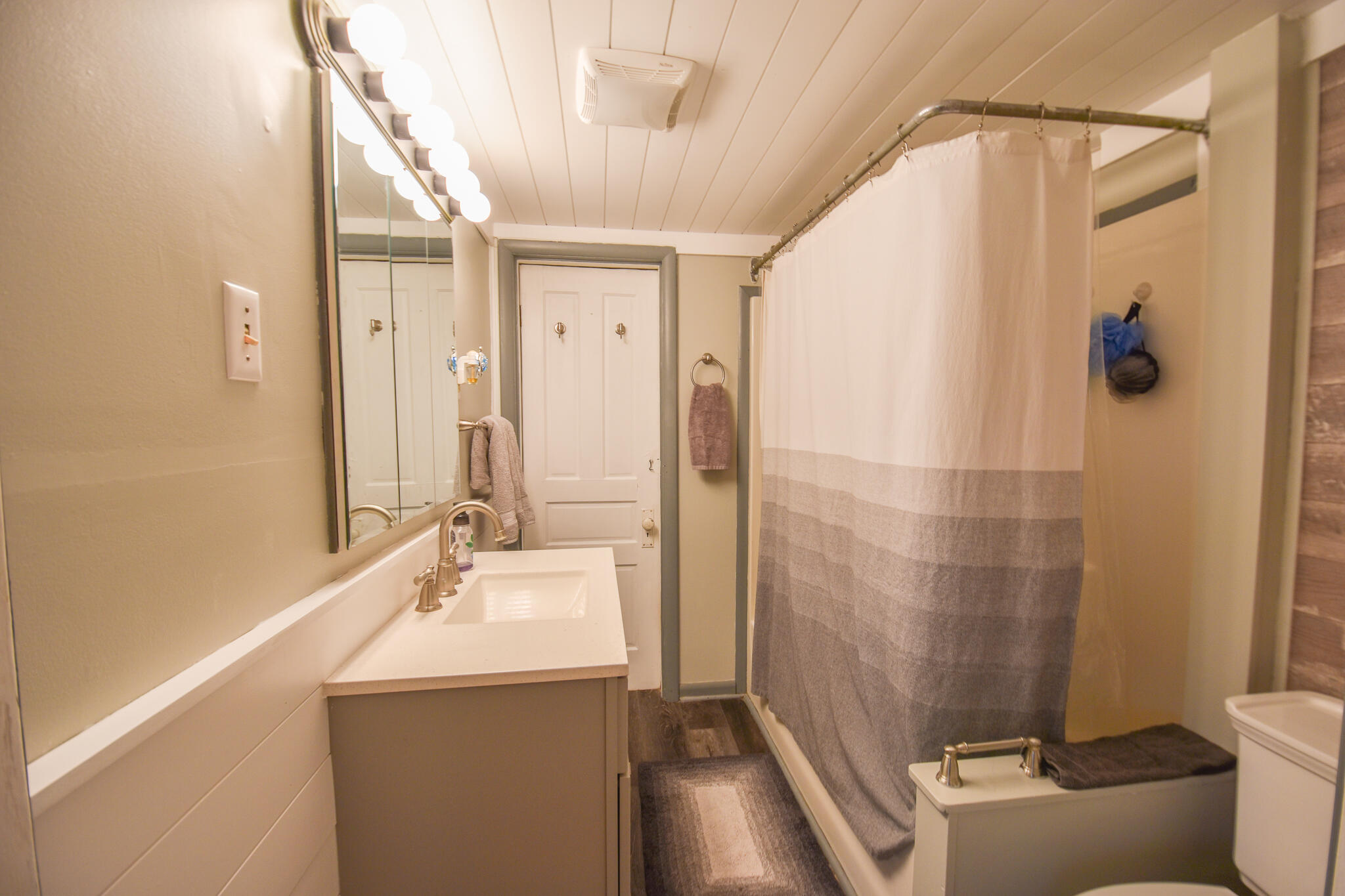 679 East Central Road Coldwater, MI 49036 - Photo 25 of 37 DSC_0063