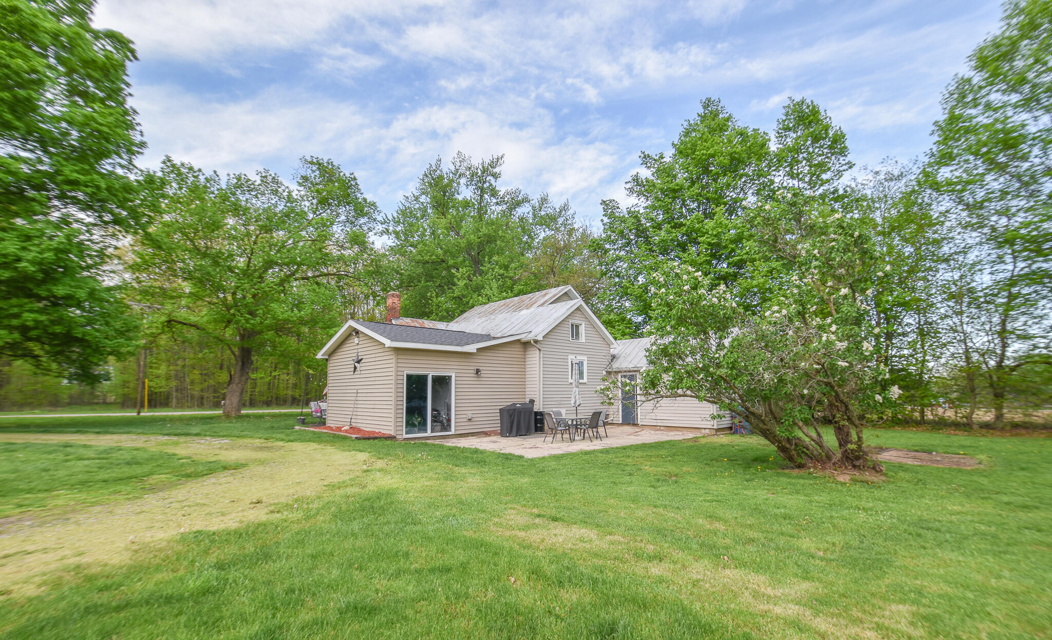 679 East Central Road Coldwater, MI 49036 - Photo 34 of 37 DSC_0024