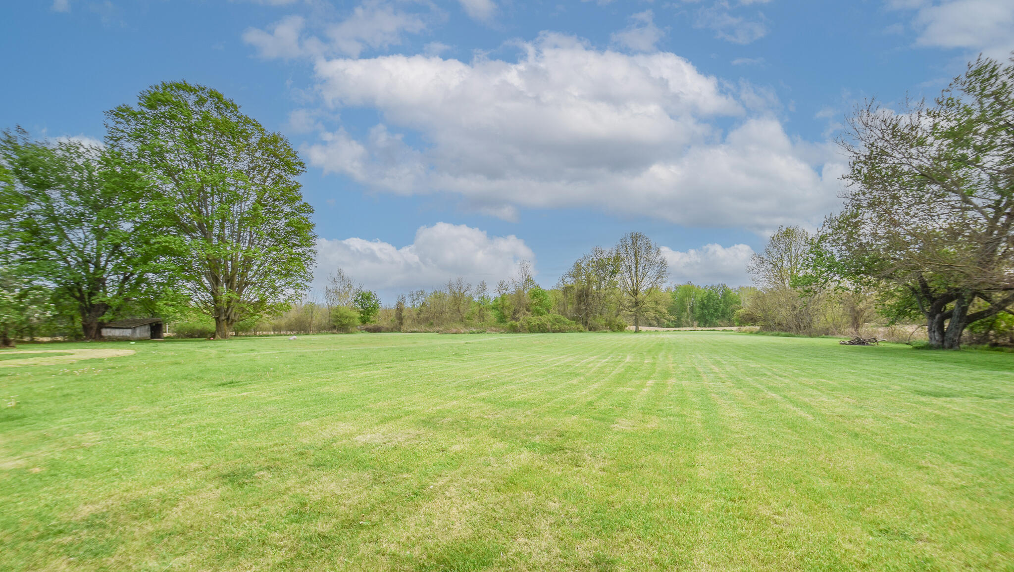 679 East Central Road Coldwater, MI 49036 - Photo 36 of 37 DSC_0029-Edit