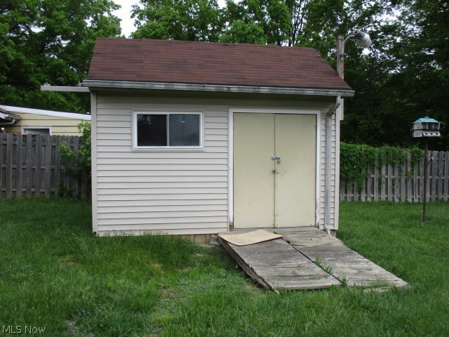 1193 South Raccoon Road Youngstown, OH 44515 - Photo 15 of 18 Gallery Image 15