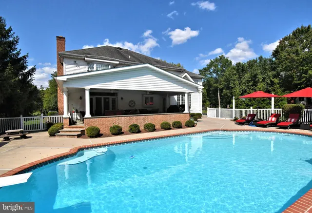 $1,299,000 | 1536 Carlene Court, Langhorne, PA 19047