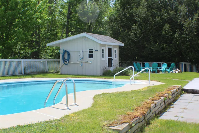 $310,000 | 6 Pinecrest Avenue, Berlin, NH 03570