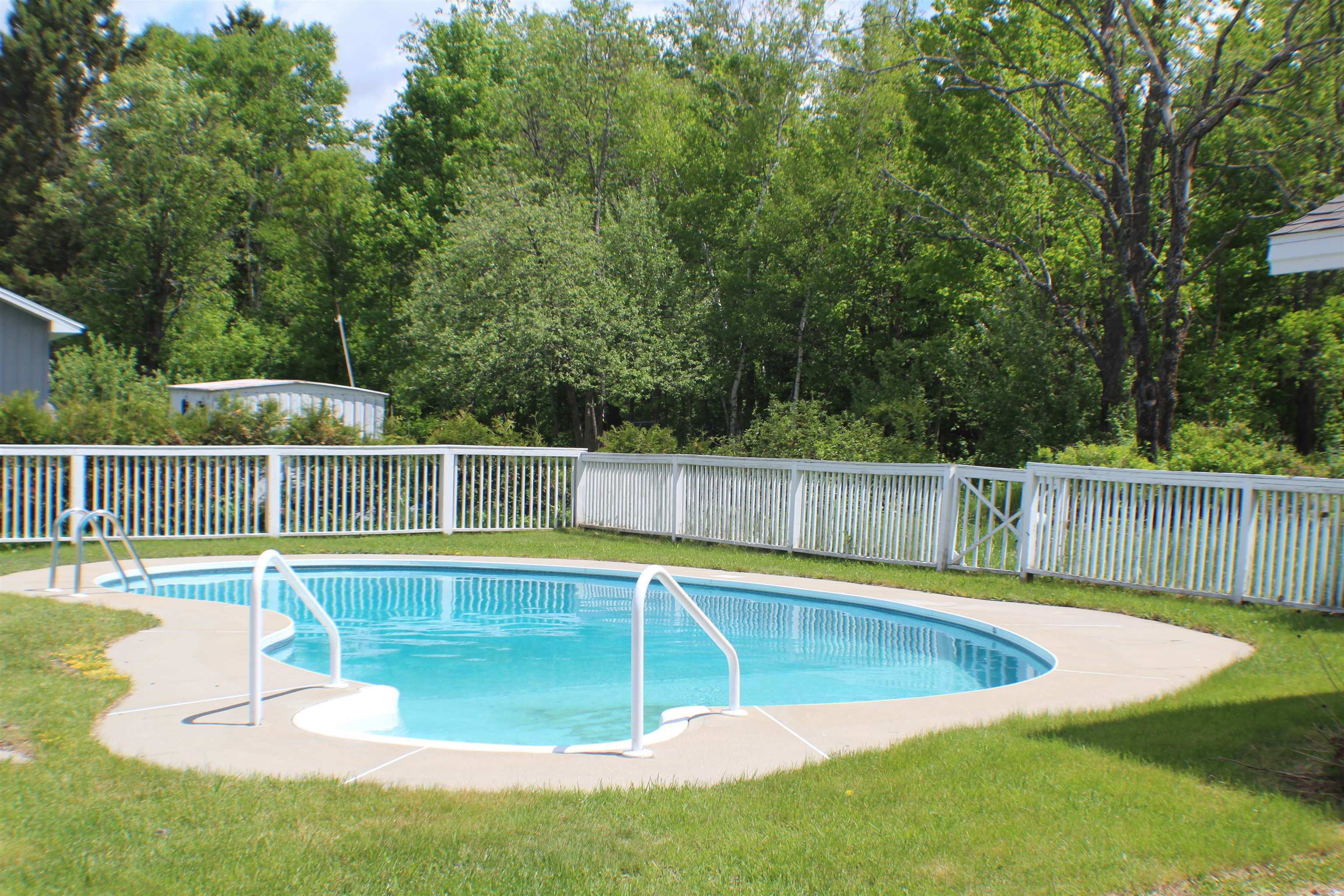 6 Pinecrest Avenue Berlin, NH 03570 - Photo 40 of 44