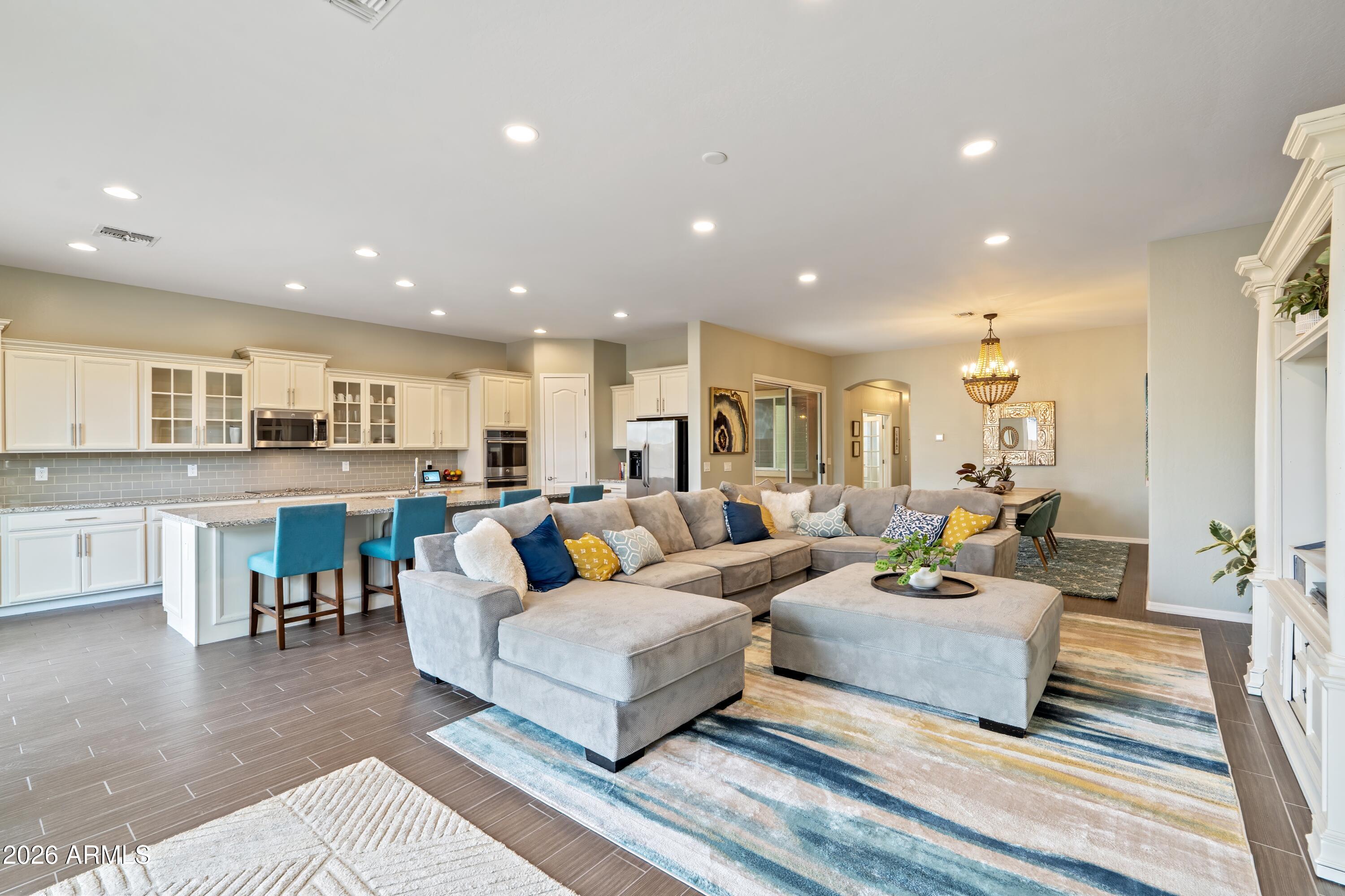 2120 East Geronimo Street Chandler, AZ 85225 - Photo 15 of 45 Great Room/Kitchen