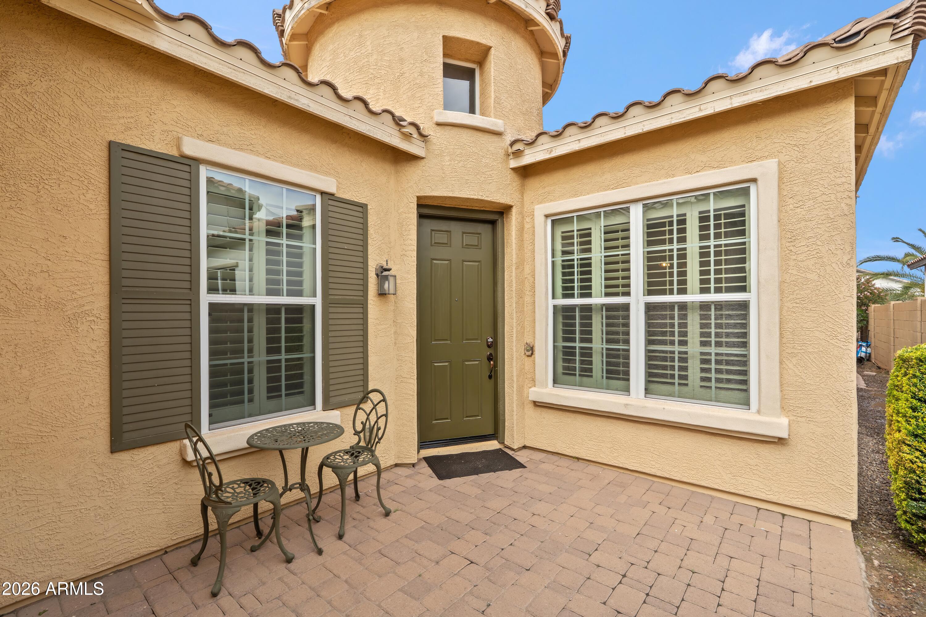 2120 East Geronimo Street Chandler, AZ 85225 - Photo 3 of 45 Front Courtyard