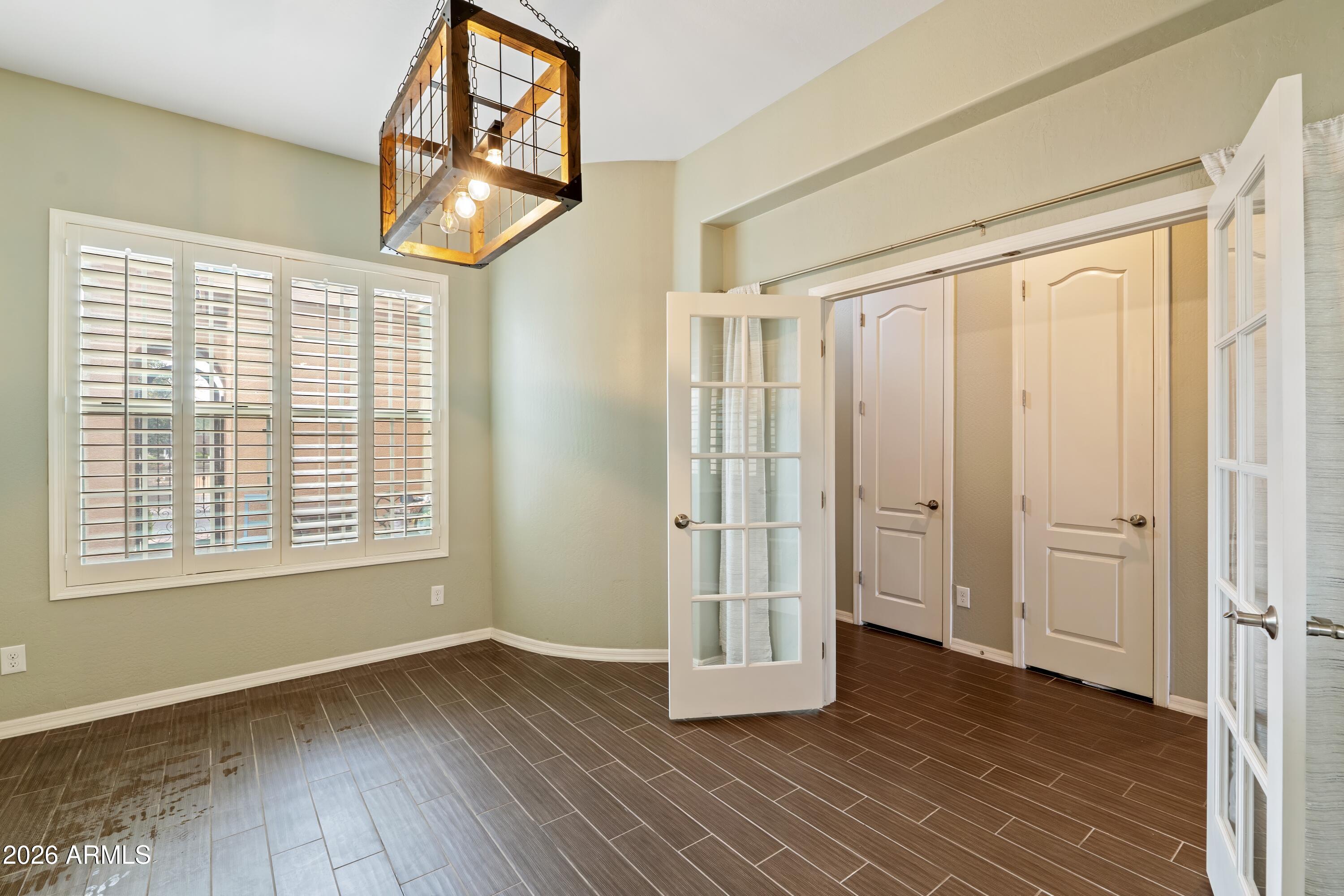 2120 East Geronimo Street Chandler, AZ 85225 - Photo 6 of 45 Office/Den